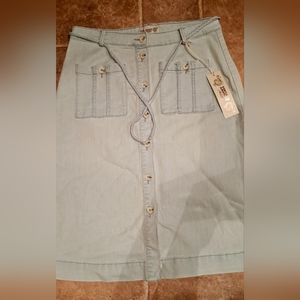 Vintage America Blues Button Down Denim Skirt Size 8 Midi Light Wash Pocket